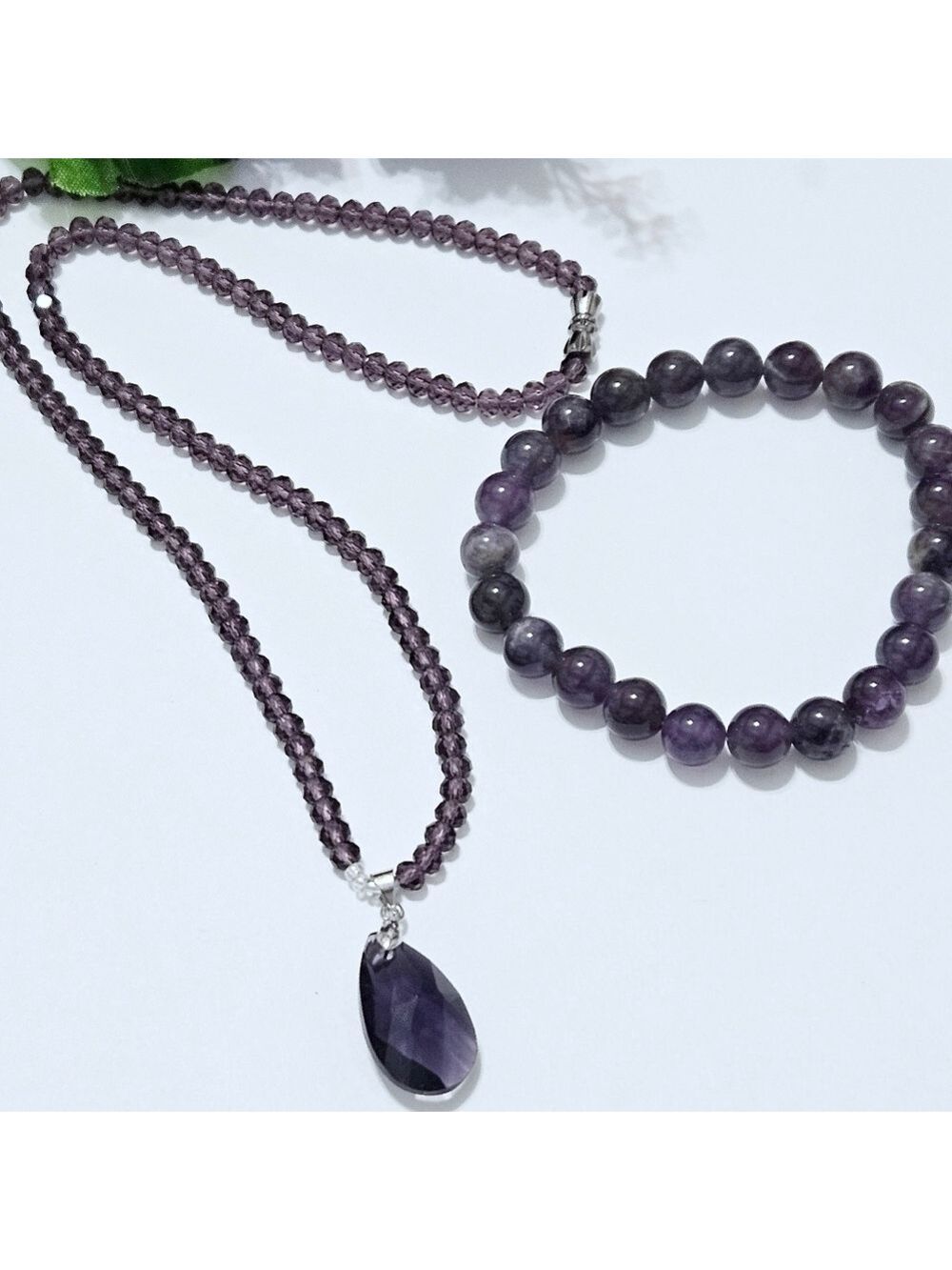 Vintage Purple Beaded Pendant Necklace  And Amethyst Stretch Bracelet